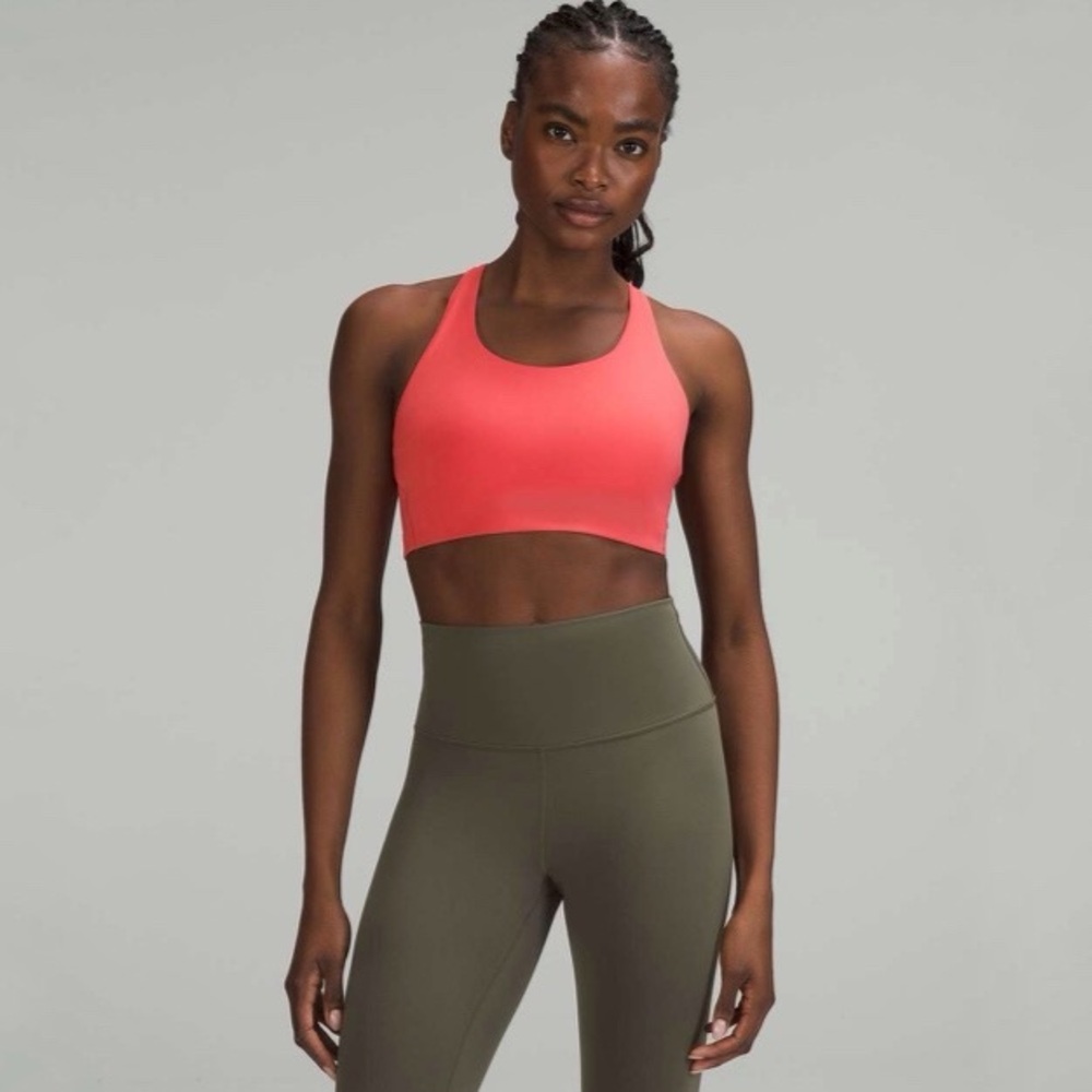 Lululemon Energy Bra High Support Size 34D Raspberry Strappy Sports Bra Running